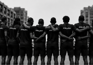 Urban Nomads crew standing together